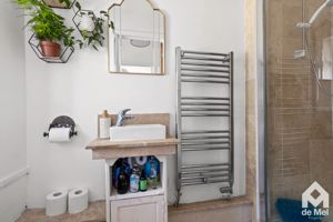 Photo 11- click for photo gallery